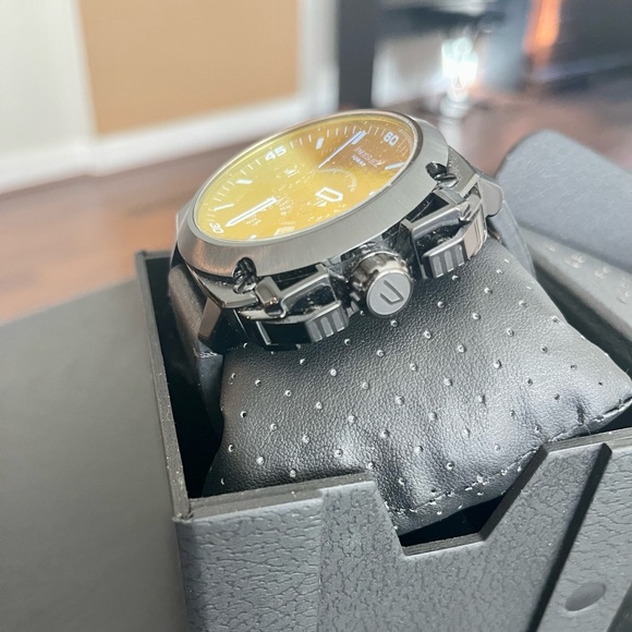 DIESEL BAMF DZ7448 BLACK LEATHER STRAP IRIDESCENT CHRONOGRAPH MEN'S WATCH - Picture 4 of 7